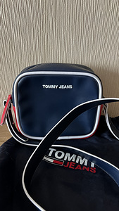 Tommy Jeans üleõlakott (2 foto / 4)