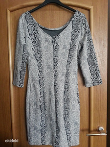 Guess kleit, suurus M - L (2 foto / 8)