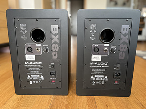 M-Audio BX8a monitorkõlarid (2 foto / 5)