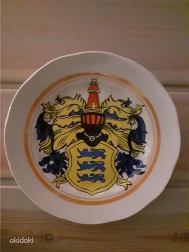 Эксклюзивная настенная тарелка советских времен с гербом ТАЛЛИНН (фото #1)