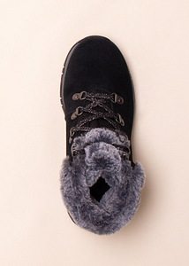 Skechers talvesaapad (3 foto / 3)