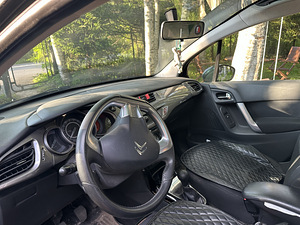 Citroën C3 2010г (3 фото из 7)