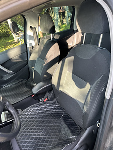Citroën C3 2010г (4 фото из 7)