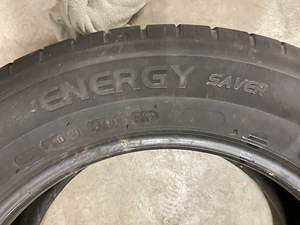 Шины Michelin 215/60 R16 за 2шт 19евро (2 фото из 4)