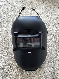 Сварочная маска en175f (3 фото из 3)
