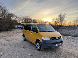 Volkswagen Transporter T5 (10 foto / 15)