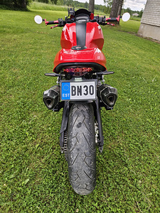 Dukati Monster 696 2010.a (4 foto / 10)