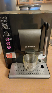 Kofemachina BOSCH TES 50129 RW (4 foto / 7)