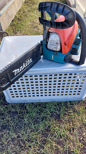 MAKITA (2 фото из 4)