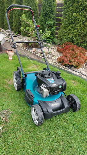 Газонокосилка MAKITA