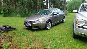 Volvo s80 (1 фото из 10)