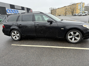 BMW 530d 2004 (3 фото из 10)