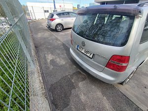 Volkswagen Touran 2005 2.0 TDI (4 foto / 9)