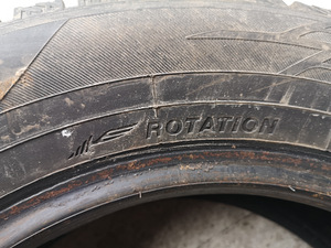 Зимние шины / Шипованные шины Yokohama Ice Guard 195/65/R15 (4 фото из 6)