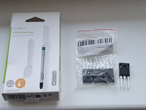 H15R1203 transistorid (2 foto / 2)