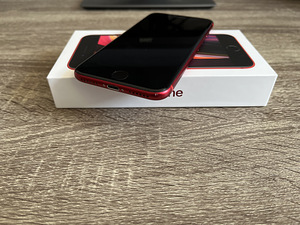 iPhone SE2020 Красный (7 фото из 7)