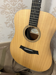 Гитара "Taylor academy 10" (3 фото из 9)