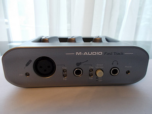 Heli liides M-AUDIO Fast Track (1 foto / 4)