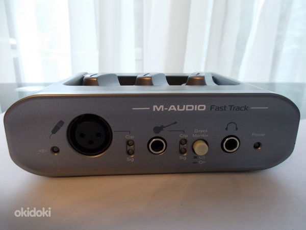 Аудио интерфейс M-AUDIO Fast Track