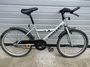 Детский велосипед Monark 20" (4 фото из 7)