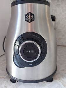 Jää ja smuutide blender (2 foto / 3)