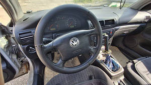 Volkswagen Passat B5 varuosadeks müük 1.9 TDI (9 foto / 9)