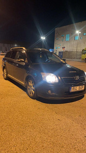 Toyota Avensis 2006 2,2d (1 foto / 7)