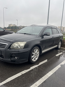 Toyota Avenida 2.2d D4D (2 foto / 8)