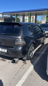 Volkswagen Golf IV (2 foto / 10)