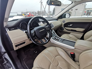Land Rover Range Rover Evoque 2.2 110kW (9 foto / 15)