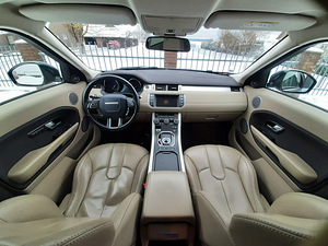 Land Rover Range Rover Evoque 2.2 110kW (15 foto / 15)