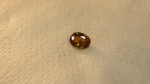 Sphene; looduslik;0,93ct; kollane roheline; Madagaskar; Si-1; (5 foto / 10)