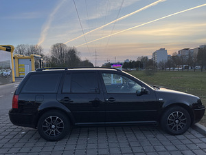 Volkswagen Golf IV Variant (8 foto / 11)
