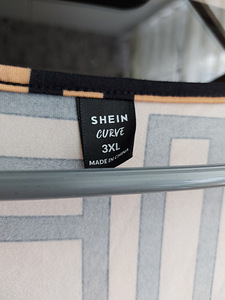 Kleidid suurus XXL-XXXL (6 foto / 7)