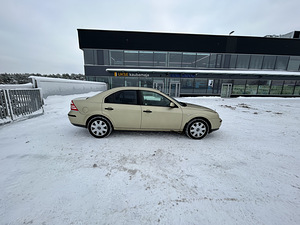 Ford Mondeo 1.8 82kw 2006 (6 foto / 12)