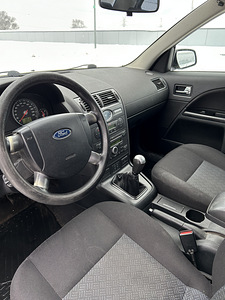 Ford Mondeo 1.8 82kw 2006 (11 foto / 12)