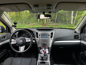 Subaru legacy 2011a. (6 foto / 7)