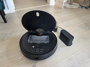 Робот-пылесос Xiaomi Mi Robot Vacuum Mop Pro (STYTJ02YM) (3 фото из 4)
