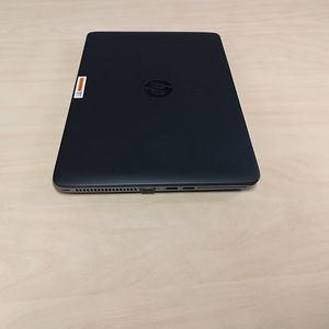 Heas korras äriklassi HP EliteBook 840 G2 + dokk (6 foto / 9)
