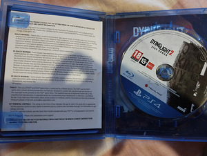 Dying Light 2 PS4 / PS5 (2 фото из 3)