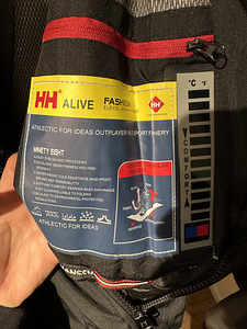 Talve jope Helly Hansen HH (4 foto / 4)