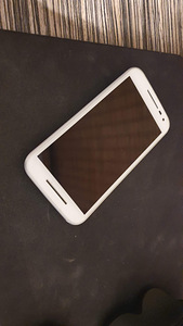 MOTOROLA G3 (1 foto / 3)
