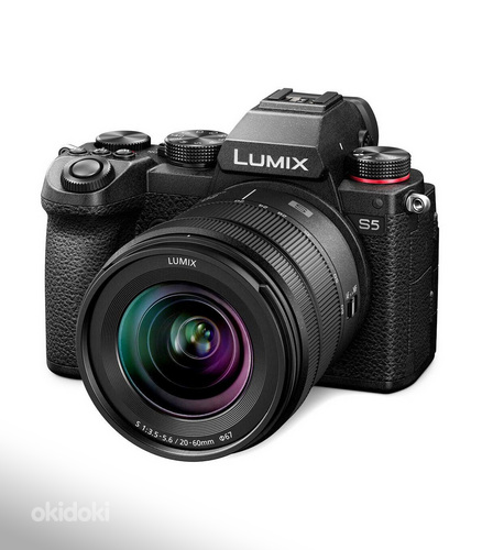 Panasonic Lumix DC-S5 + 20-60mm f/3.5-5.6 Panasonic Lumix D