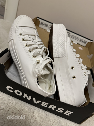 Converse size 37.5, new, uued