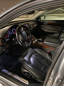 Audi A8 3.0 V6 184 kw (5 foto / 9)