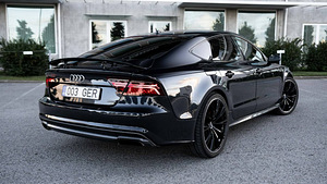 Audi A7 S-Line 3.0 (1 фото из 14)