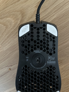 Glorious Model O Gaming-Maus - schwarz, matt (3 foto / 4)