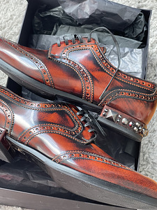 Uued Dolce&Gabbana nahast kingad (1 foto / 5)