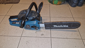 Makita bensiini saag (1 foto / 3)