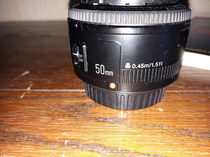 50mm fiks objektiiv Canonile (2 foto / 3)